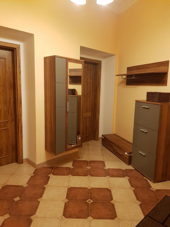 Apartman Moravska 188 การ์โลวีวารี ภายนอก รูปภาพ